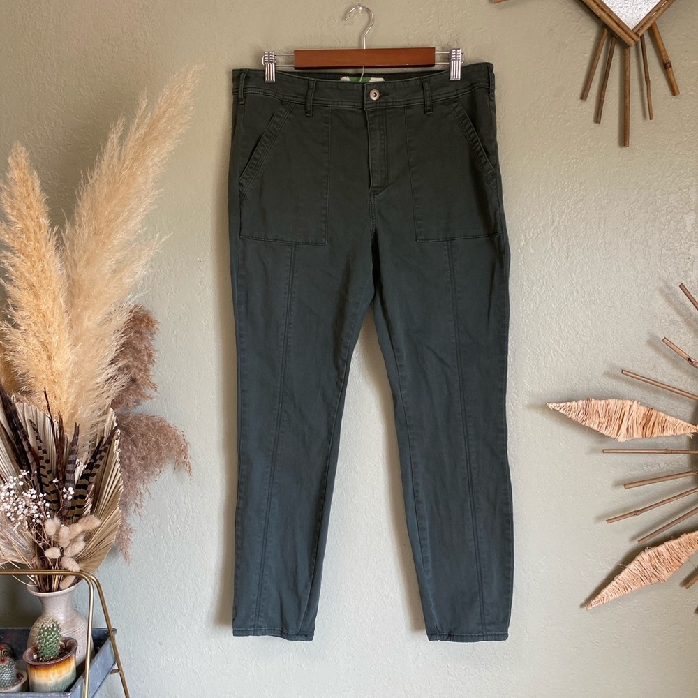 Anthropologie Mid Rise cargo Skinny Leg Pants